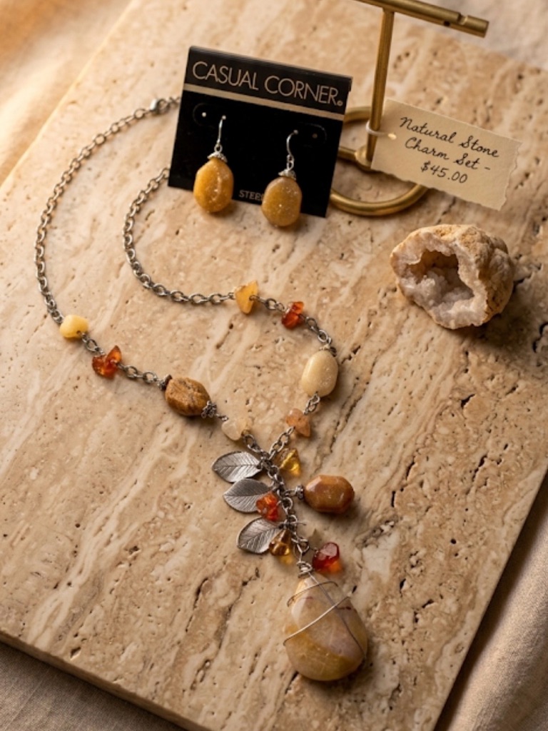 Casual Corner Natural Stone Pendant Necklace & Earrings Set